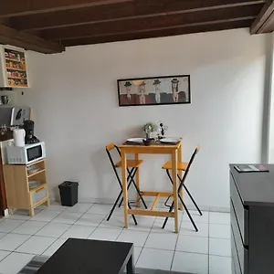 Studio Proche Gare Sncf Matabiau Et Médiathèque • à Deux Pas Des Allées Jean Jaurès , Toulouse France